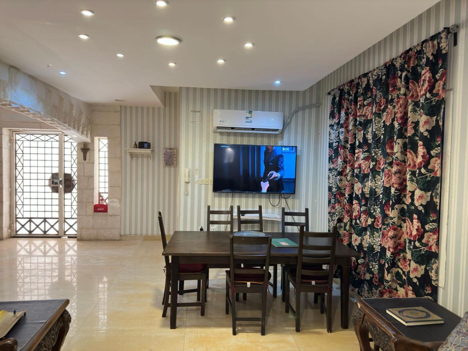 دار ورد قريب للحرم Apartment Medina Luaran gambar